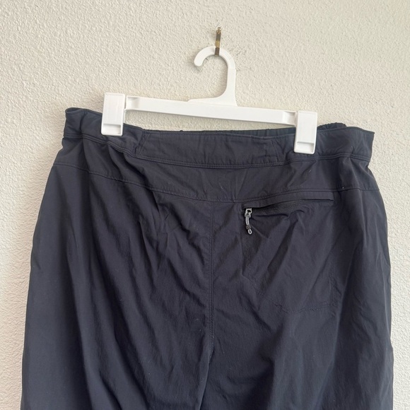 REI Co-op Large Mens Cycles Cycling Double Bike Shorts Black Padded Pocket - Picture 7 of 10